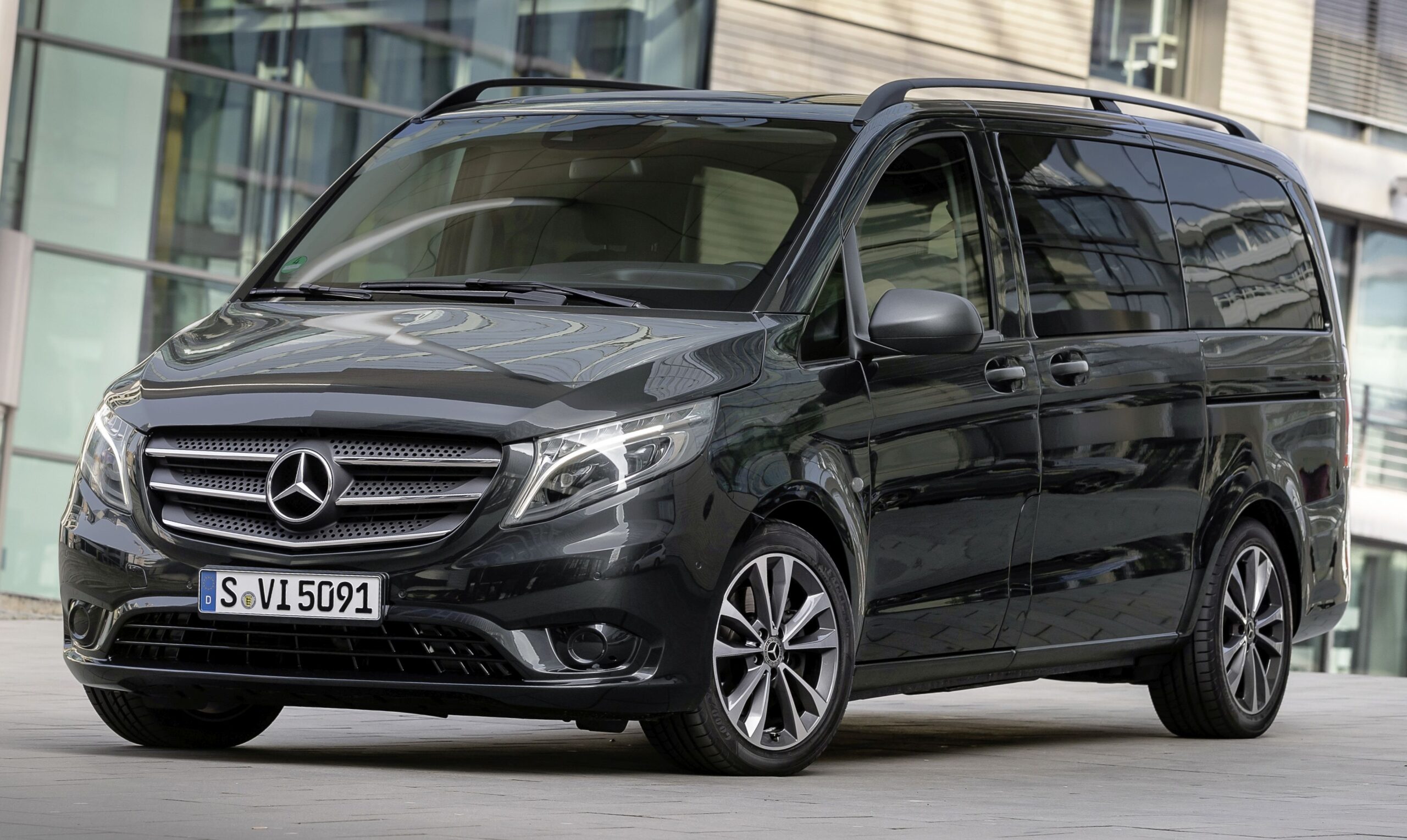 Mercedes-Benz Vito Tourer 2019 

Mercedes-Benz Vito Tourer 2019